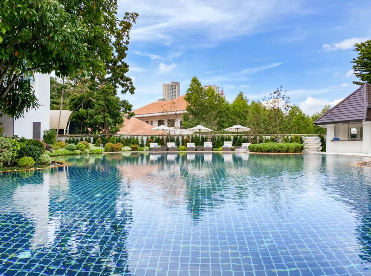 Manhattan Pattaya Hotel - Sha Extra Plus Extérieur photo